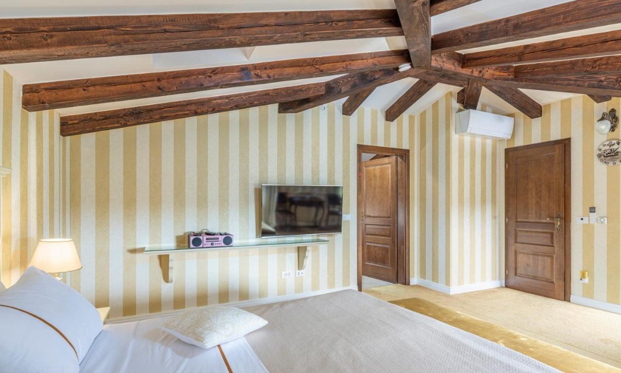 Villa Carolus-Luxurious Istrian Villa Barat  Exterior foto